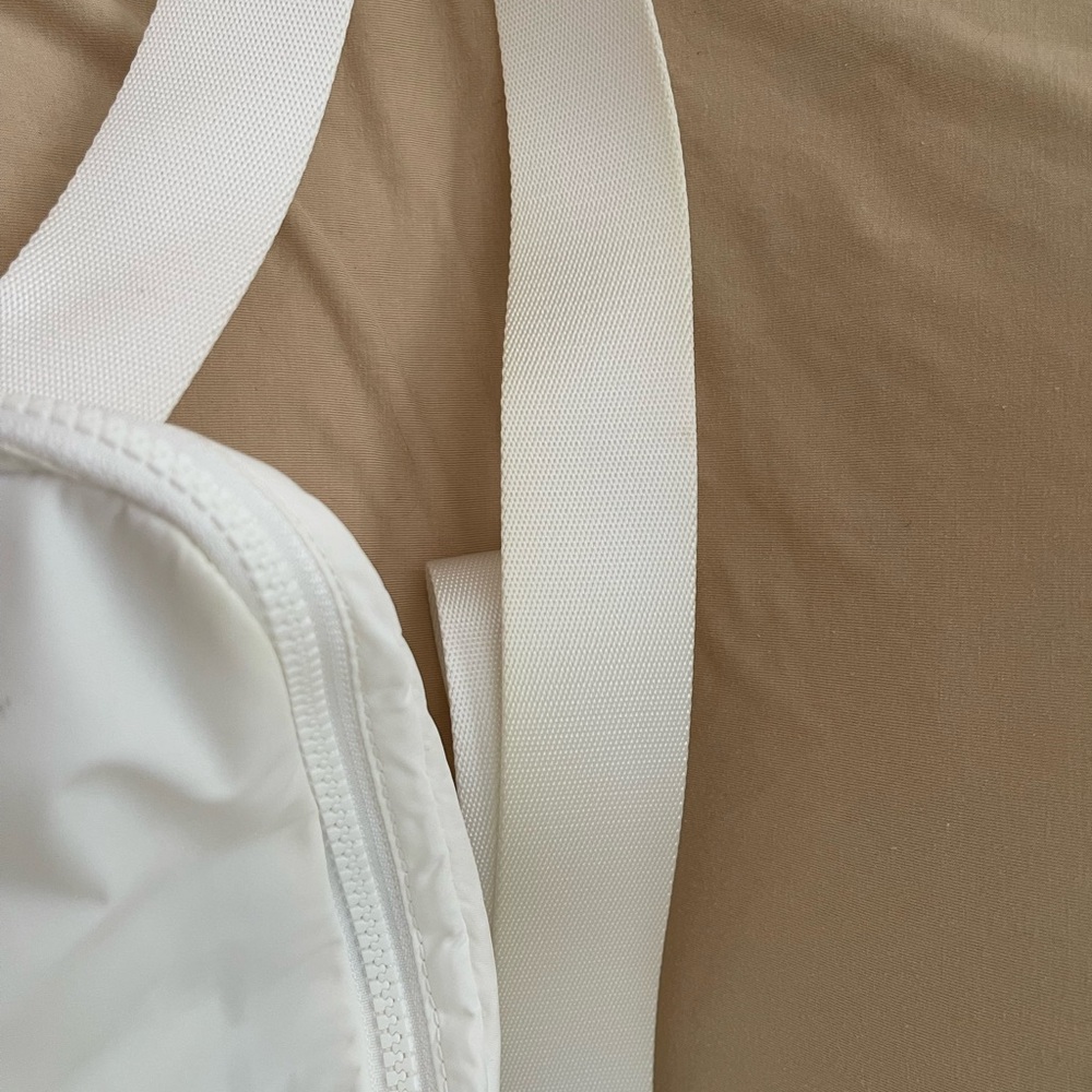 Lululemon Belt Bag - Picture 8 of 10